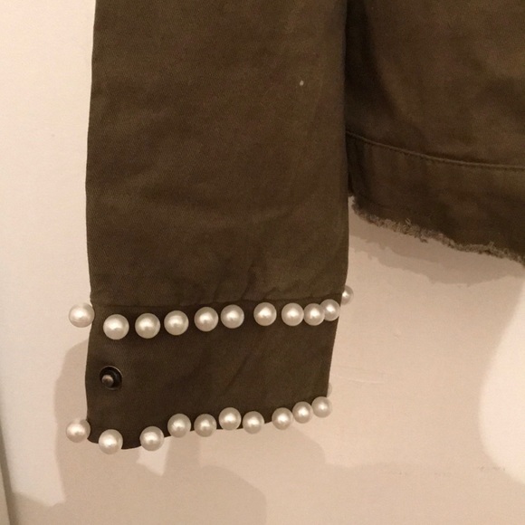 Jacket - Picture 3 of 4